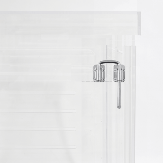 Medium Crate (Silver Latch)