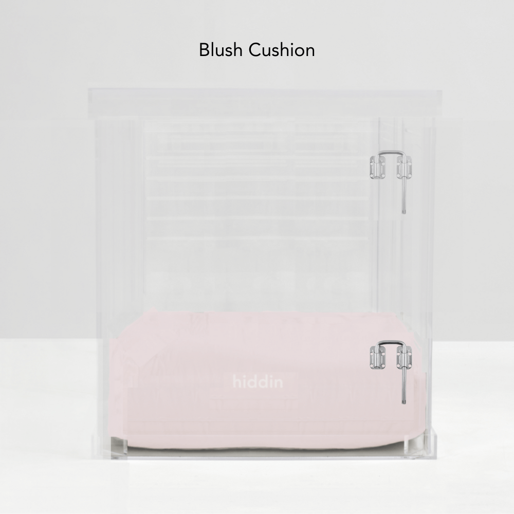 Medium Crate (Silver Latch)