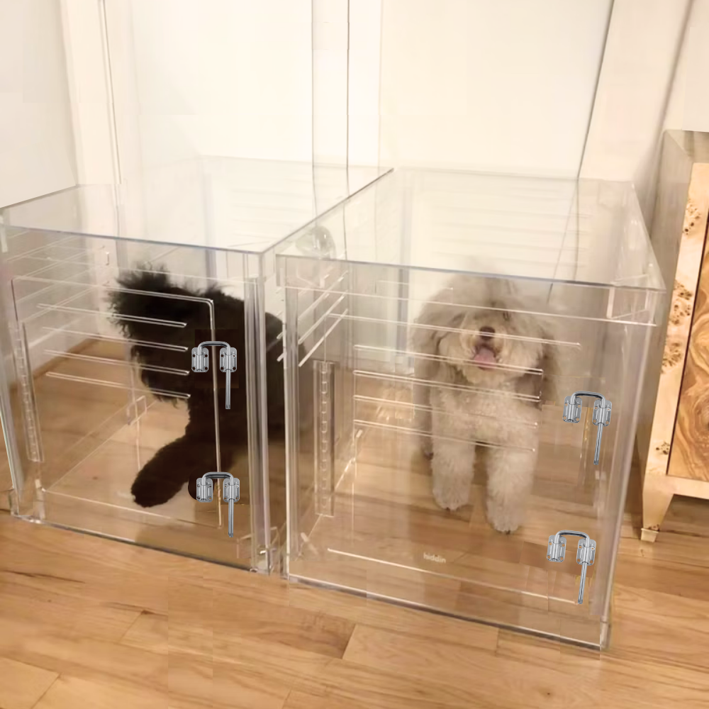 Medium Crate (Silver Latch)