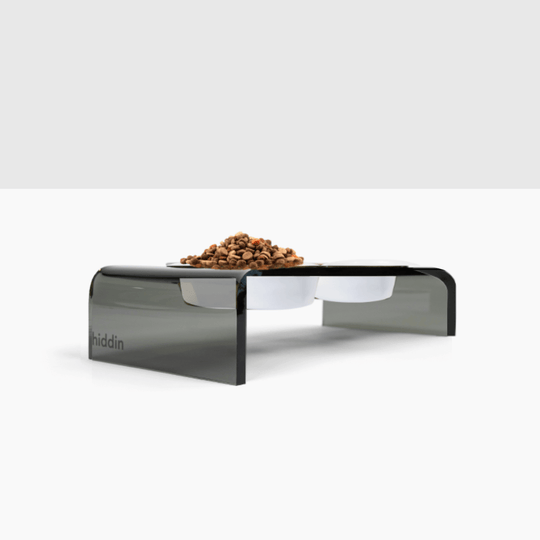 Small Smoke Grey Feeder