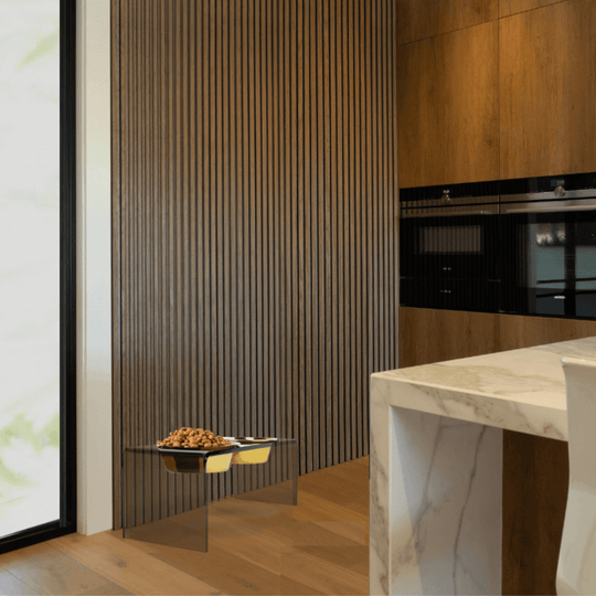 Medium Bronze Feeder