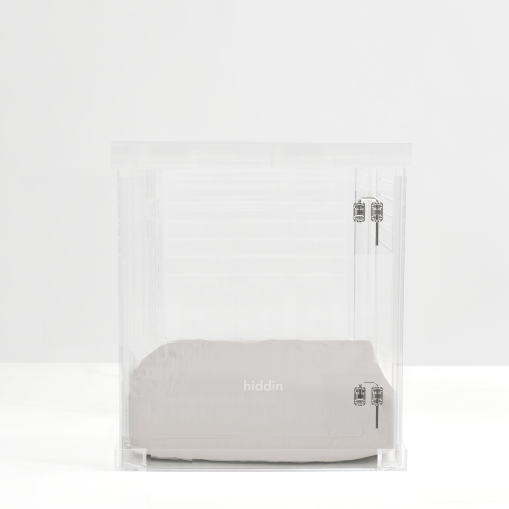 Medium Crate (Silver Latch)