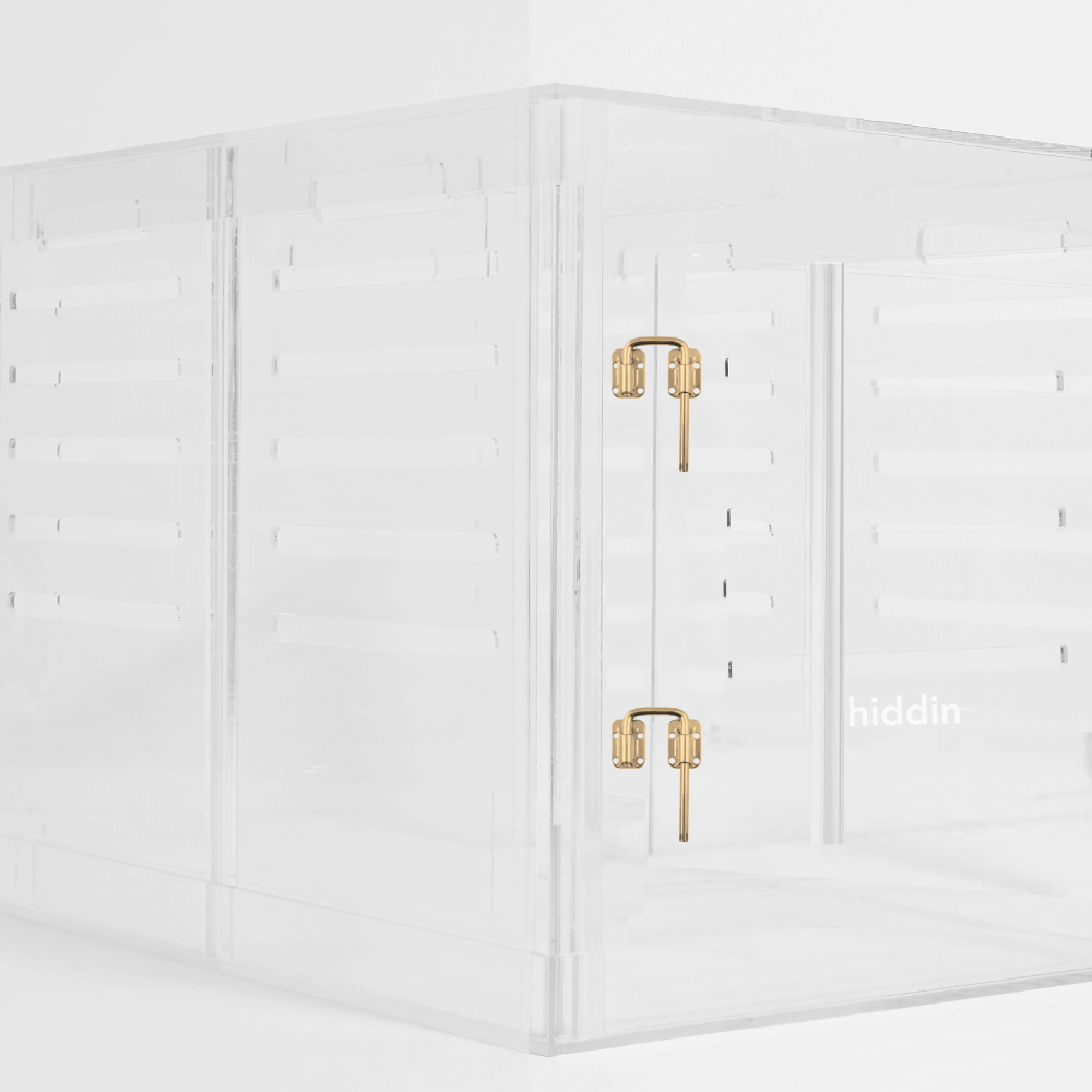 Small Crate (Gold Latch)