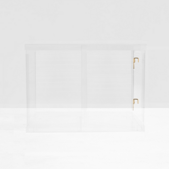 Large Crate (Gold Latch)