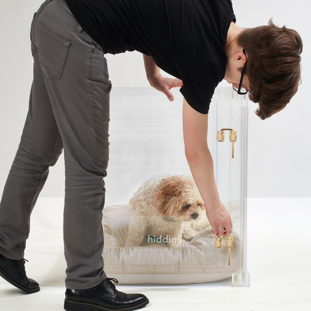Medium Crate (Gold Latch)