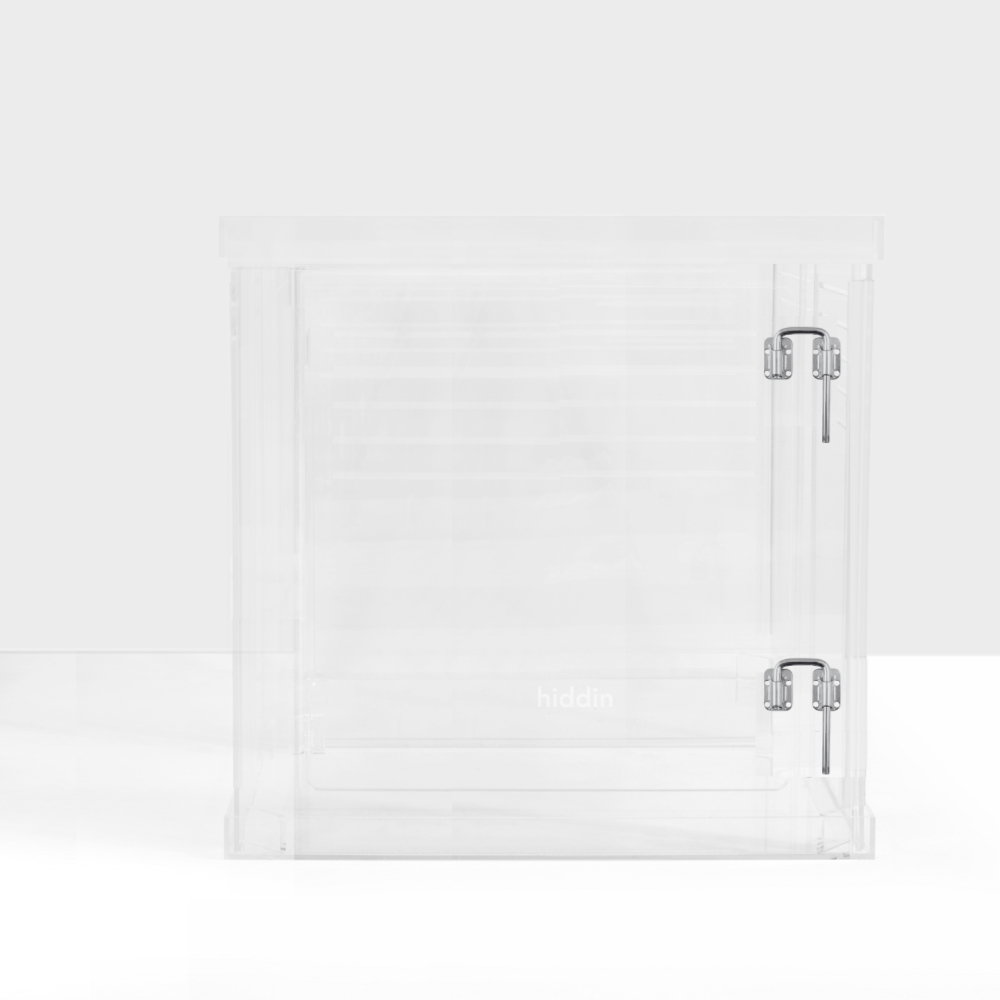 Large Crate (Silver Latch)