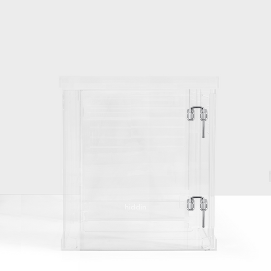 Medium Crate (Silver Latch)