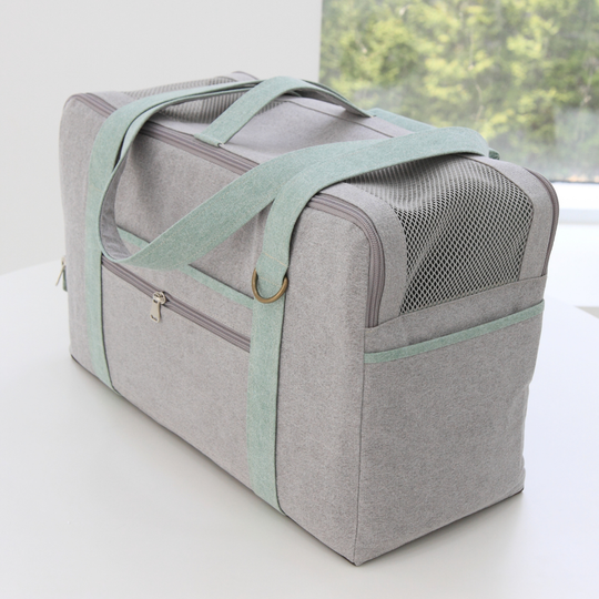 2 Tone Pet Carrier