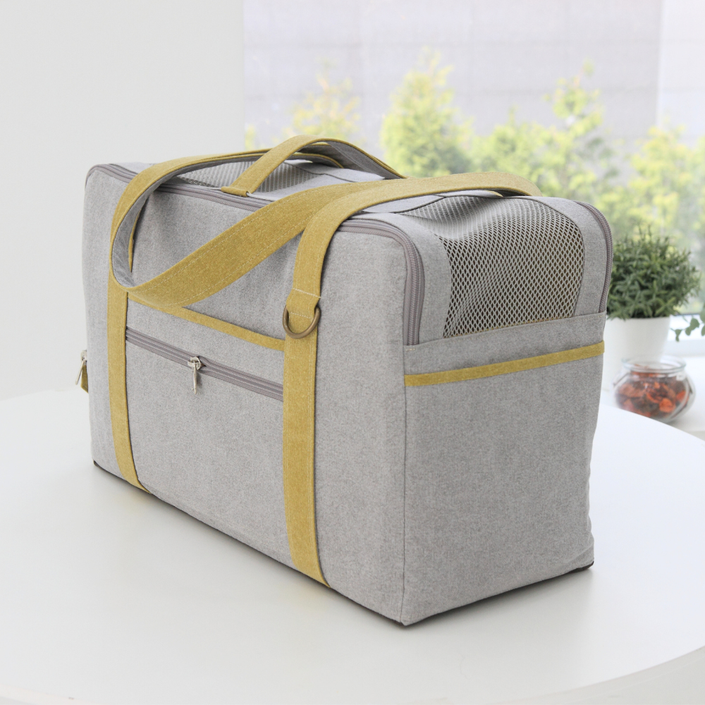 2 Tone Pet Carrier
