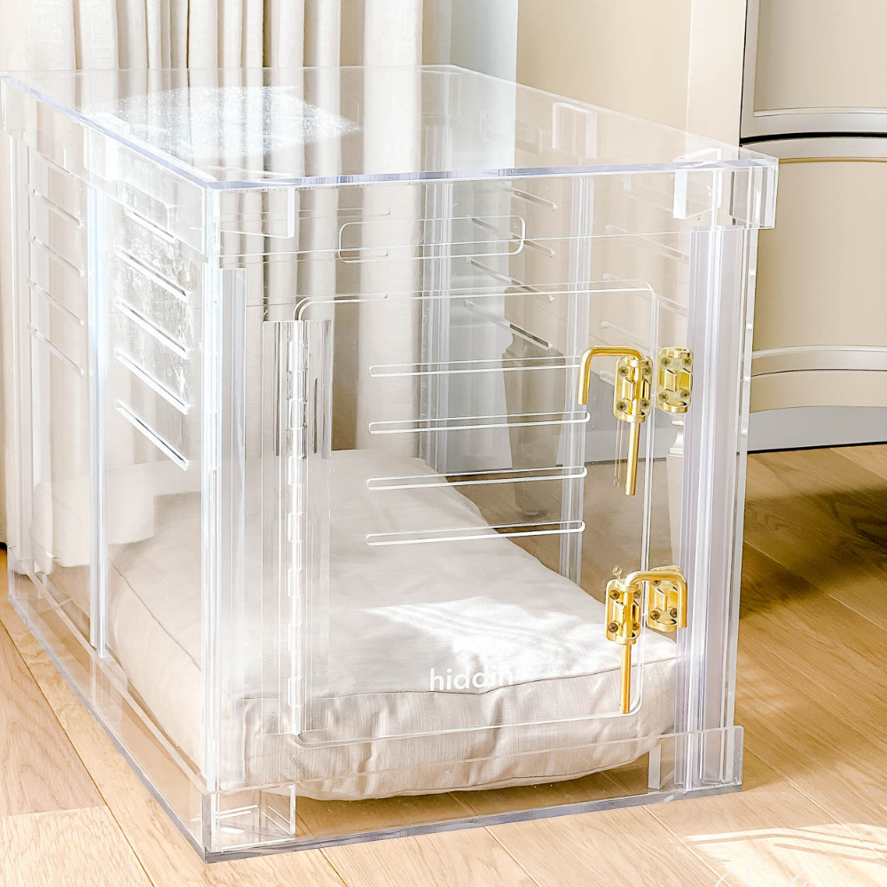 Small Crate (Gold Latch)